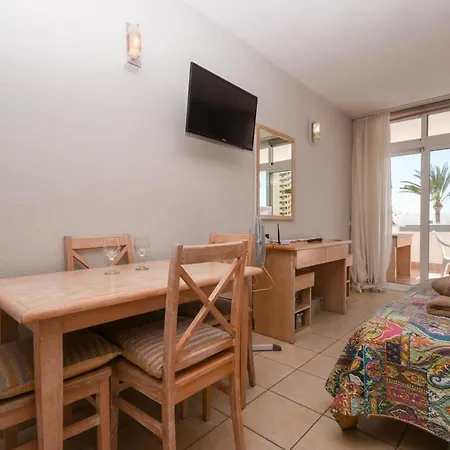 Azahara Playa 2 - * Los Cristianos (Tenerife)